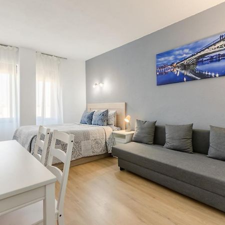 Apartament Hispalis Triana Sevilla Buitenkant foto