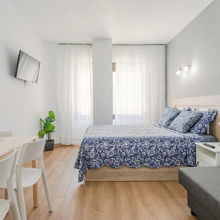 Apartament Hispalis Triana Sevilla Buitenkant foto