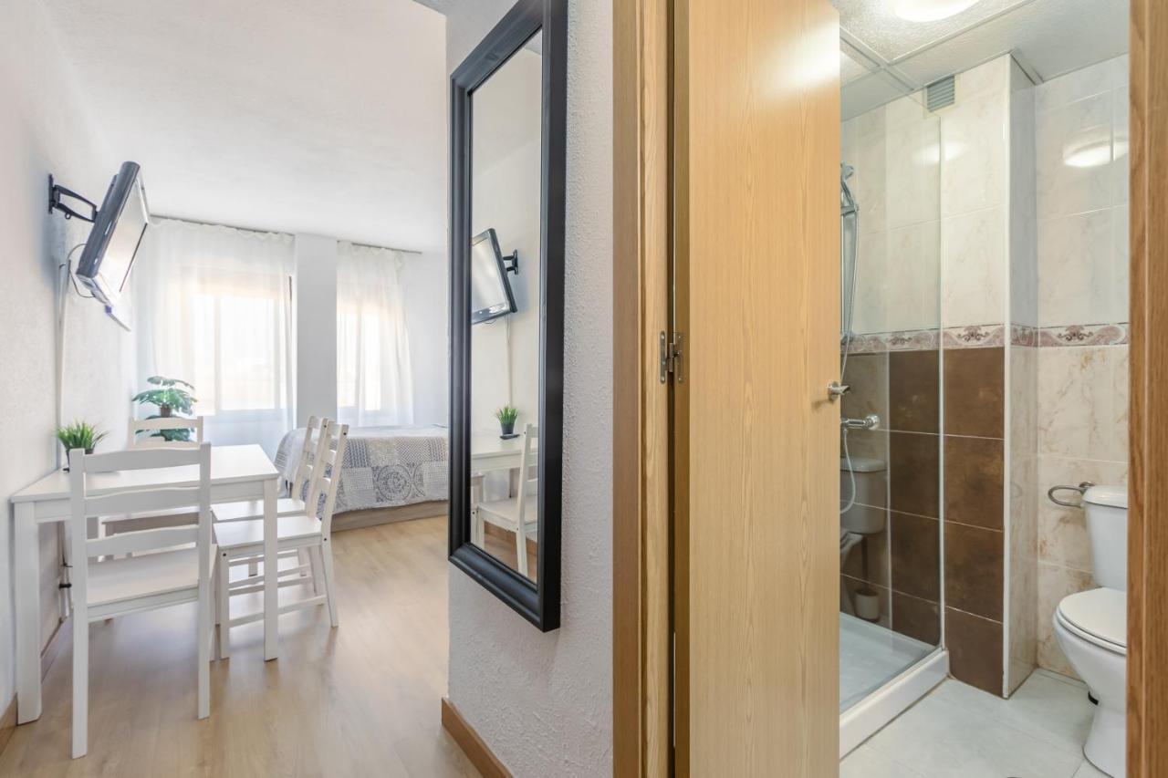 Apartament Hispalis Triana Sevilla Buitenkant foto